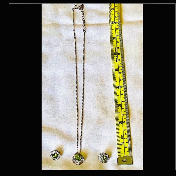 HP💘Peridot 925 Sterling Silver Necklace and Earring Set - Picture 13 of 16